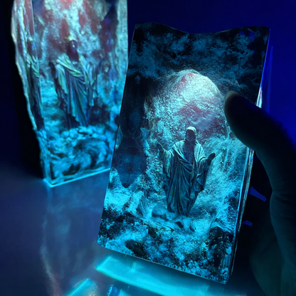 "Eternal Light" Resin Lamp